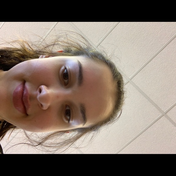 Meet your Posher, Carley - Picture 1 of 1